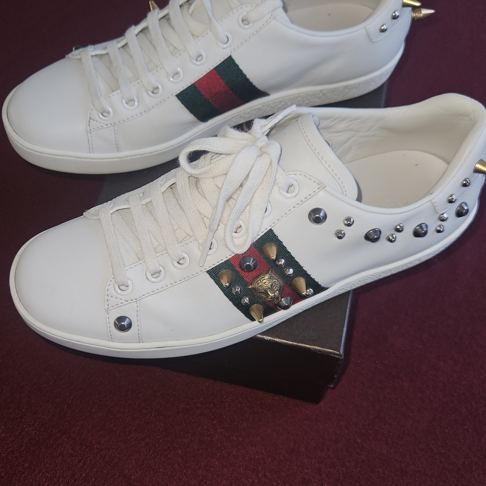 Gucci White Sneakers with Spikes - Picture 6 of 16
